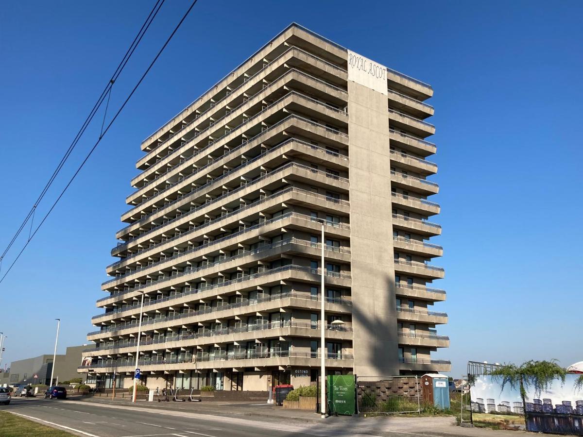 Tiny Apt W/ Balcony And Seaview, Even Out Of Your Bed ! Oostende Dış mekan fotoğraf