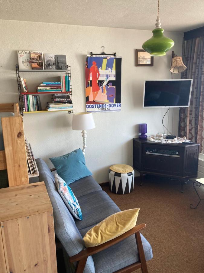 Tiny Apt W/ Balcony And Seaview, Even Out Of Your Bed ! Oostende Dış mekan fotoğraf